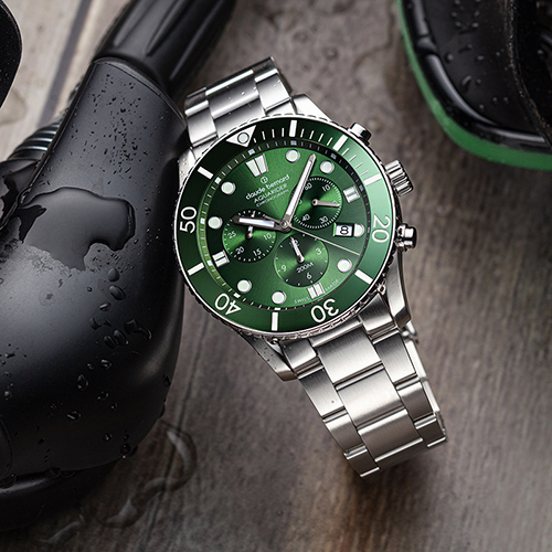 Herrenuhr, Chronograph mit grünem Zifferblatt